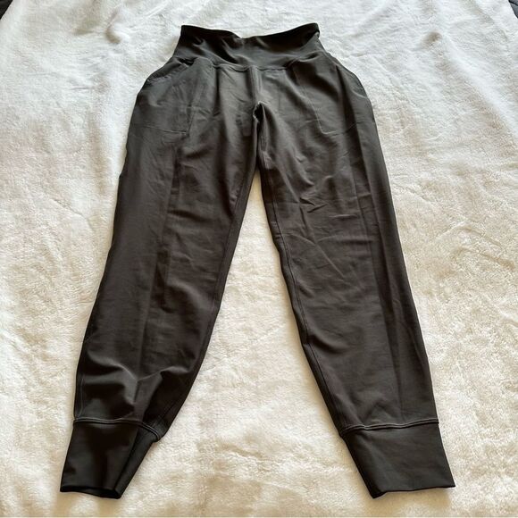 Old Navy Active Powersoft Joggers Women’s Size Medium - Picture 5 of 6
